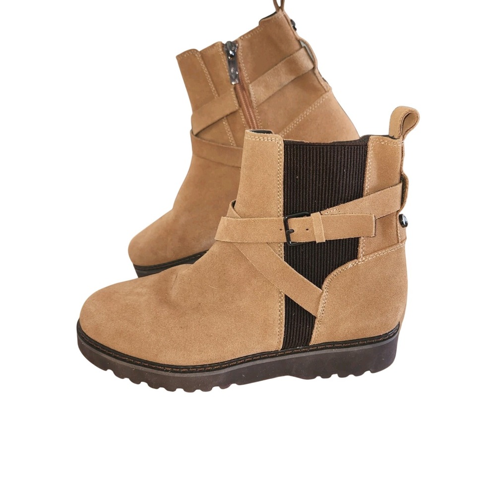 Donald Pliner Savvy Boots Womens  Brown‎ Suede Ankle 7.5 M NWOB